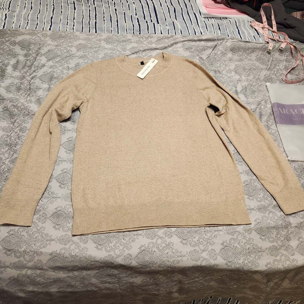 Arach & Cloz Crewneck Long Sleeve Pullover Sweater